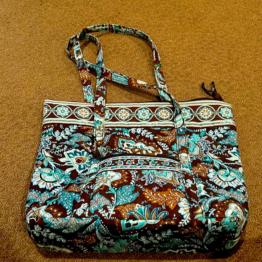 Vera Bradley tote bag